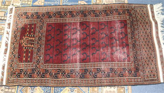 A prayer mat 105 x 61cm